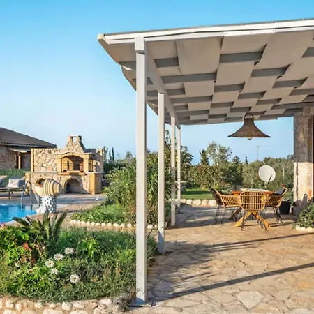 Villa Key Tsoukaládhes