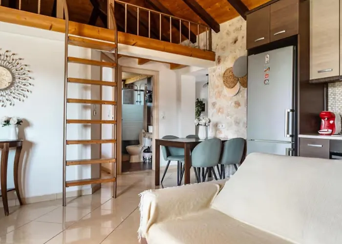 Key Villa Tsoukaladhes