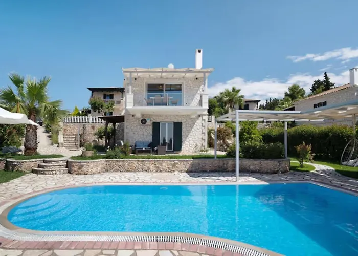 Villa Key Tsoukaladhes